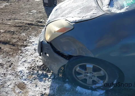 2005 Toyota Prius from USA, damaged, VIN JTDKB20U153096681